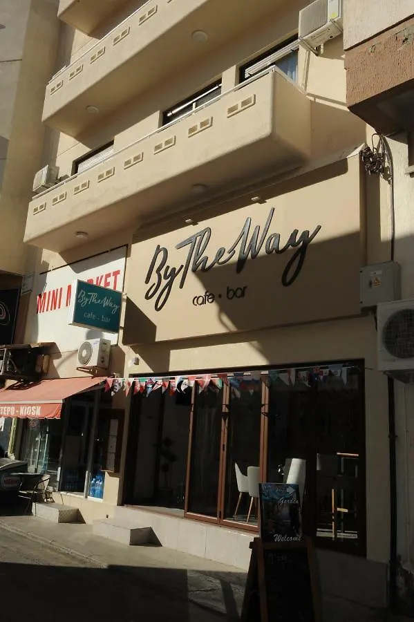 By The Way Apartment Larnaca